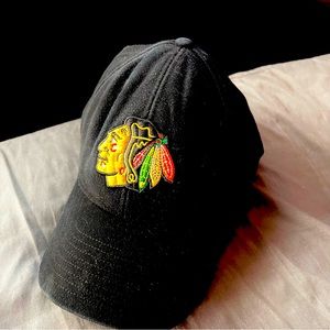 Reebok Chicago Blackhawks NHL Hockey Team Ball Cap 🧢 Adjustable Size (OS) EUC